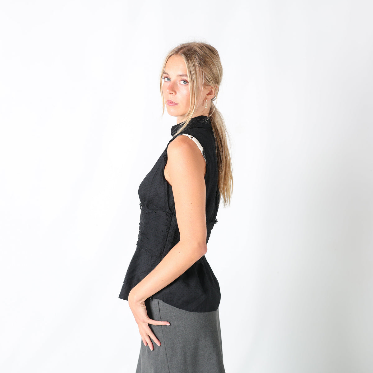 Black 90s Blouse Pearl Buttons (M)