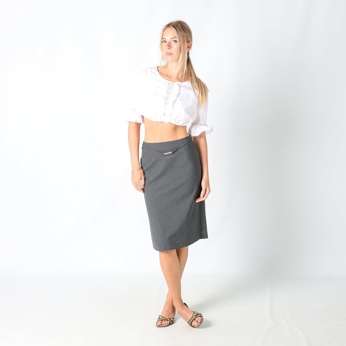 Charcoal Grey Y2K Moschino Formal Skirt Belt Detail (6)