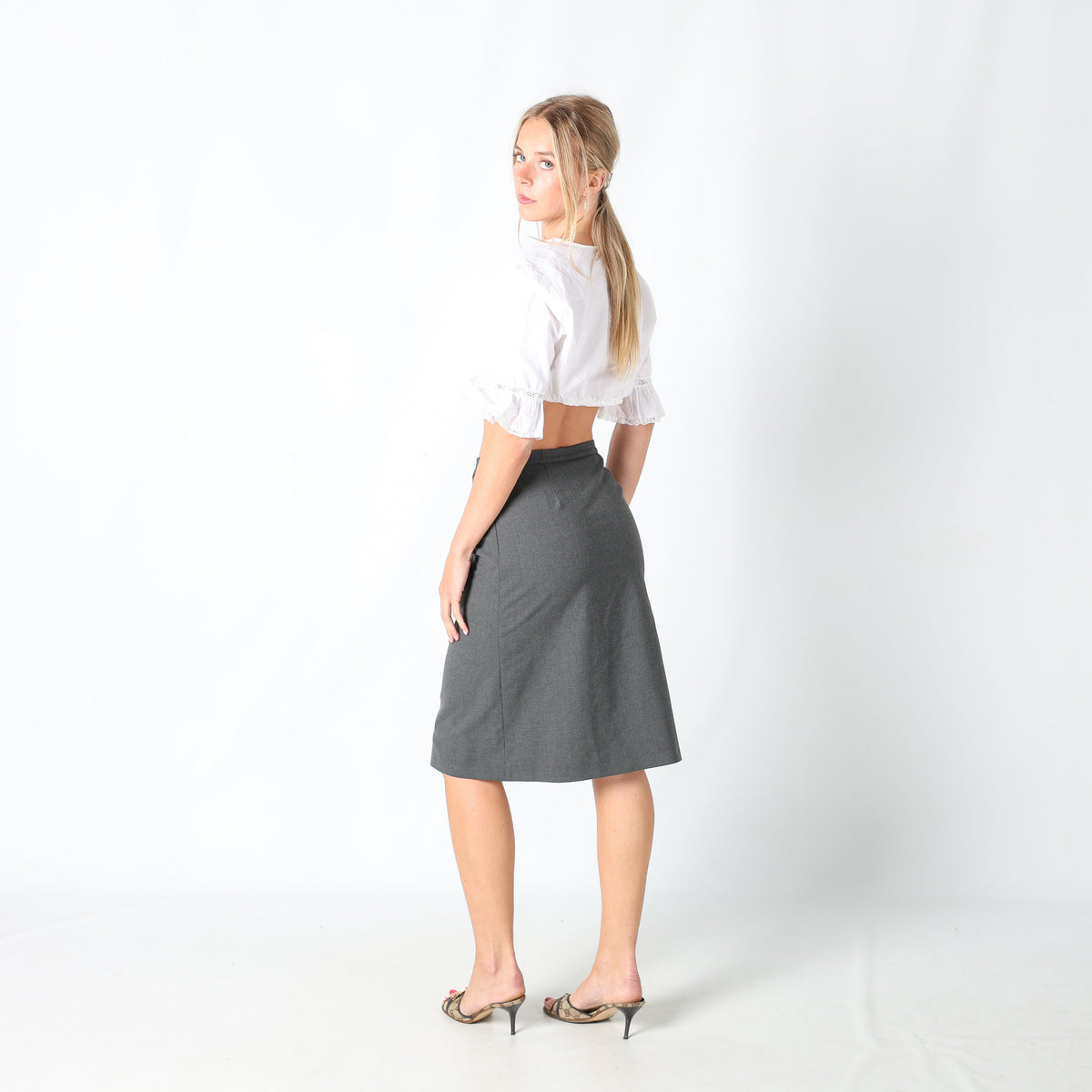 Charcoal Grey Y2K Moschino Formal Skirt Belt Detail (6)