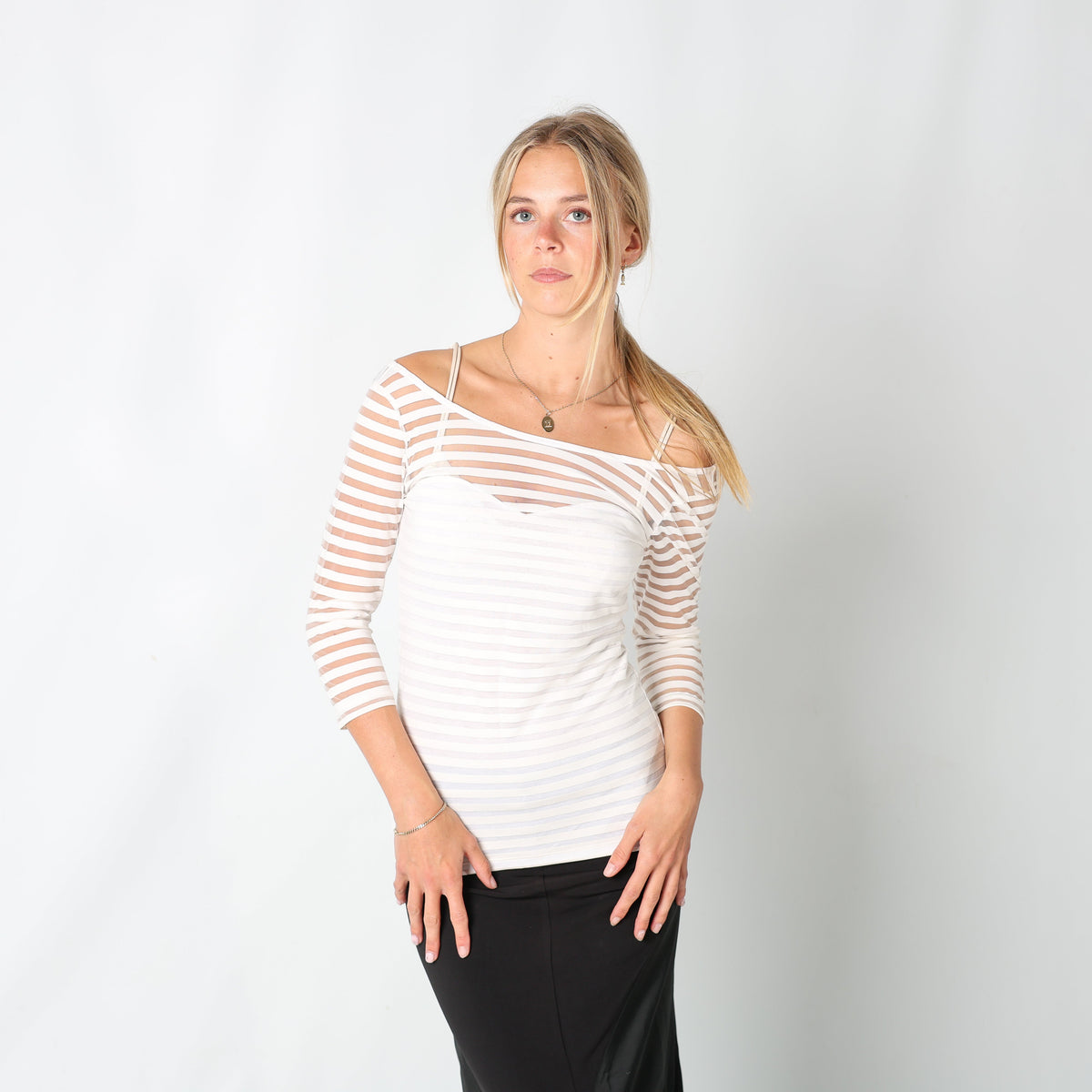 Cream Y2K Guess Jeans Cami (S)
