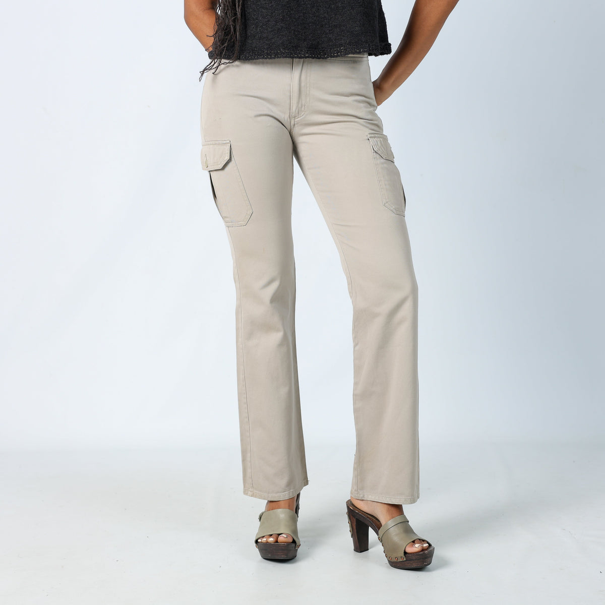 Beige 90s Guess Jeans Cargo Pants (S)