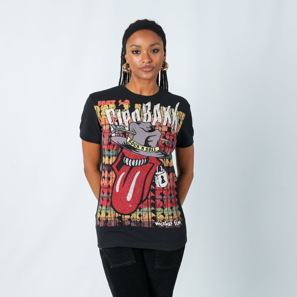 Black Y2K Cipo&Baxx T-shirt (M)