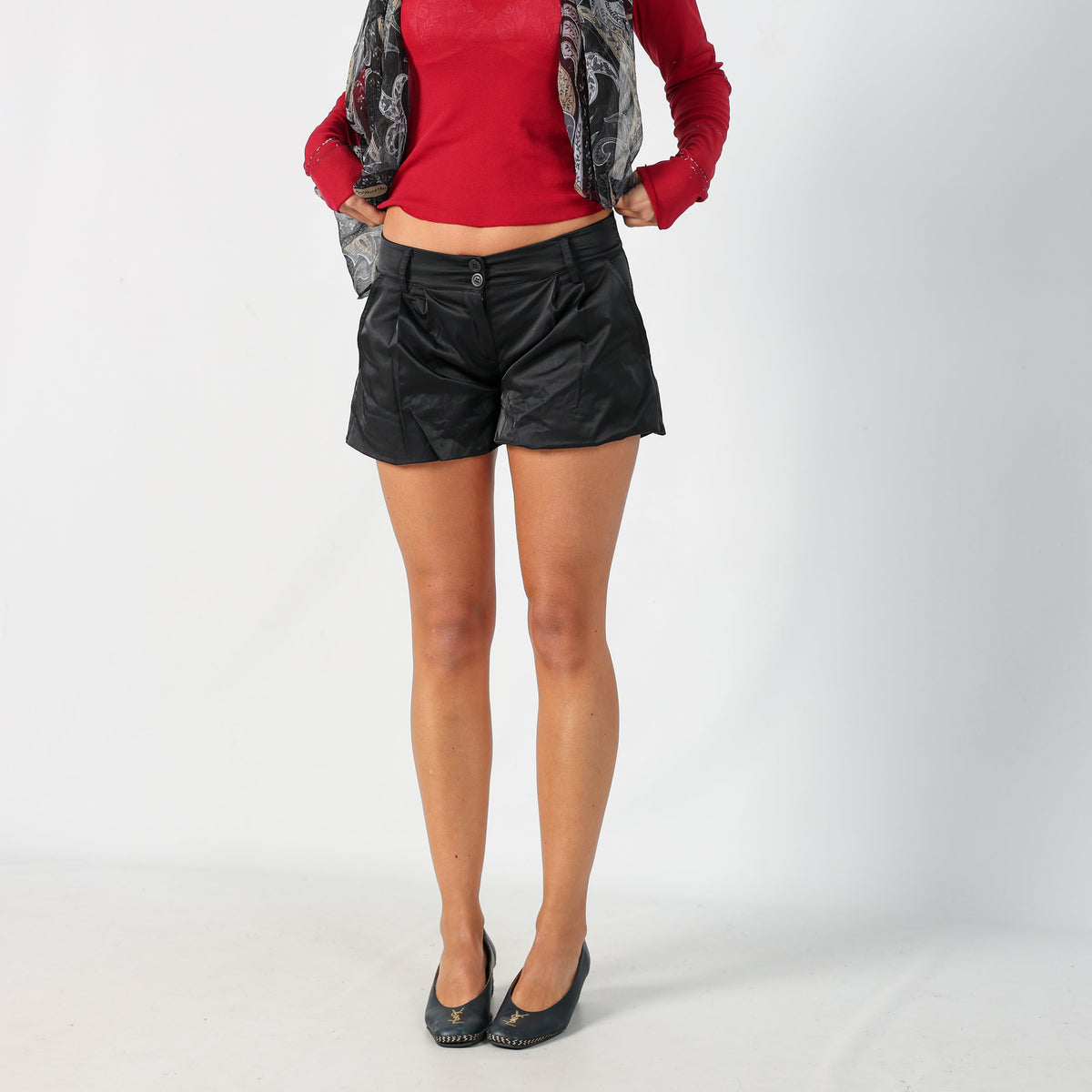 Black Y2K Woven Shorts (XS)