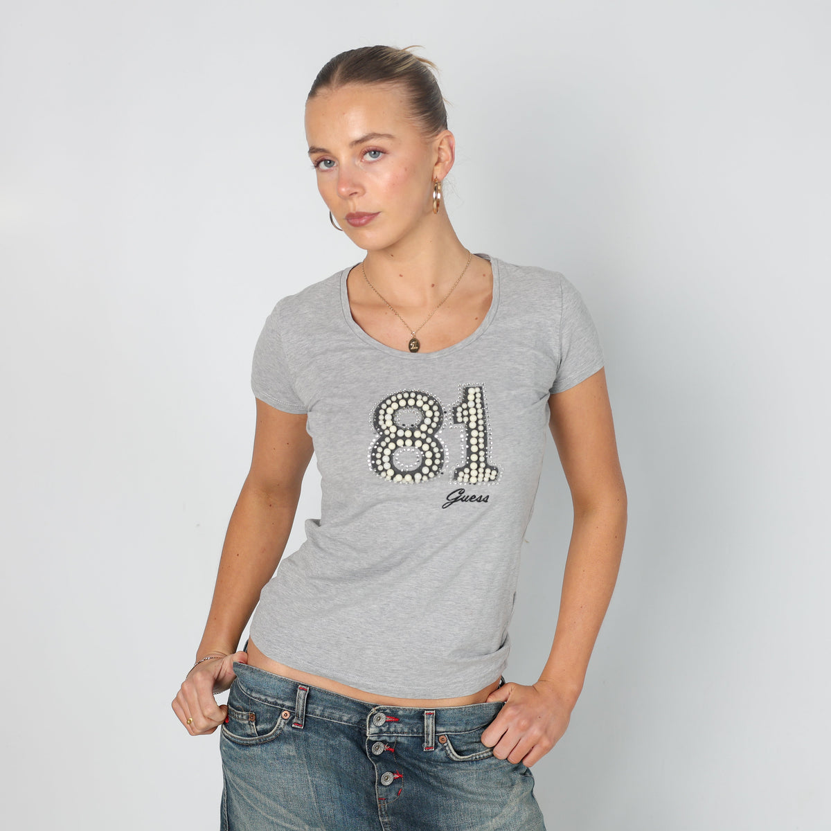 Light Grey Y2K Guess Jeans T-shirt (S)