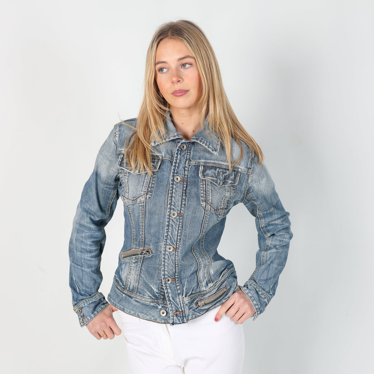Light Blue Y2K Coconuda Denim Jacket (M)