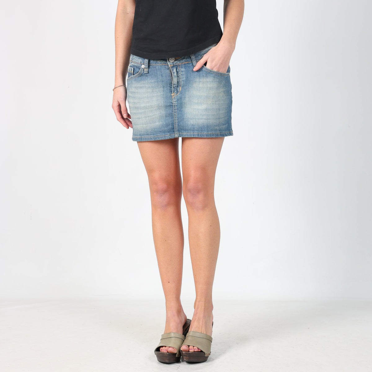 Blue Y2K EXTYN Italia Denim Mini Skirt (S)
