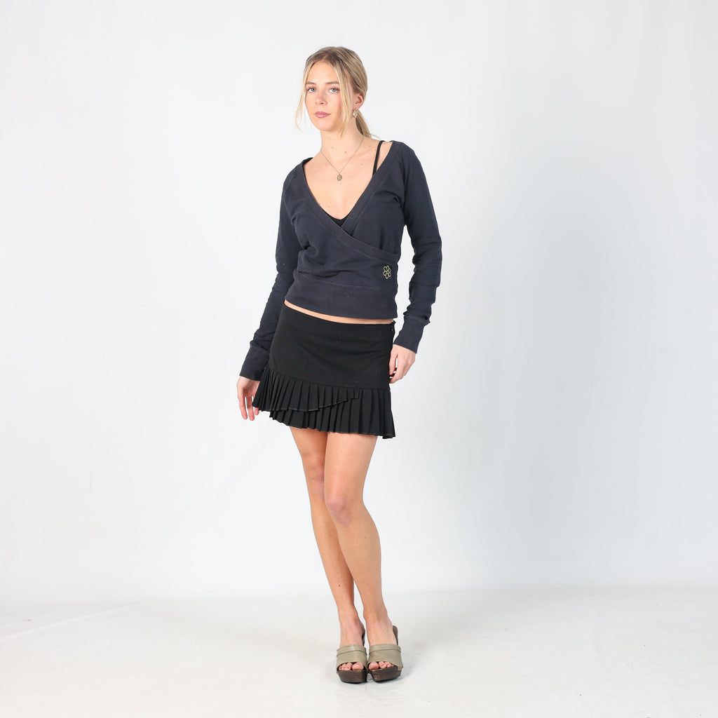 Black Y2K Woven Mini Skirt (M)