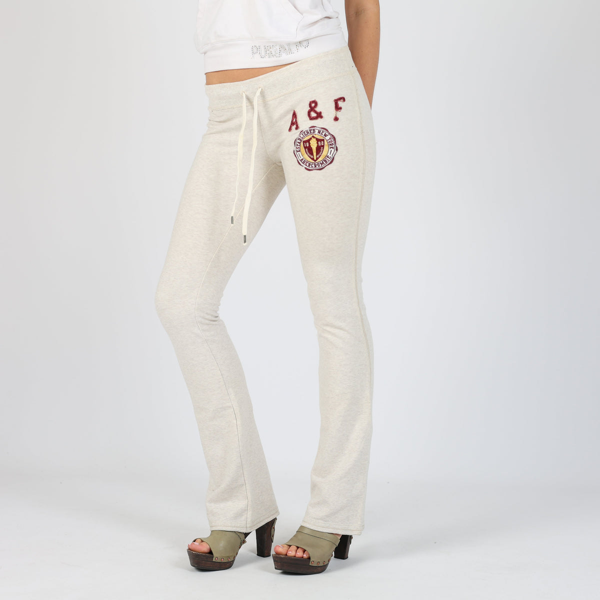 Light Grey Y2K Abercrombie & Fitch Casual Trousers (XS)