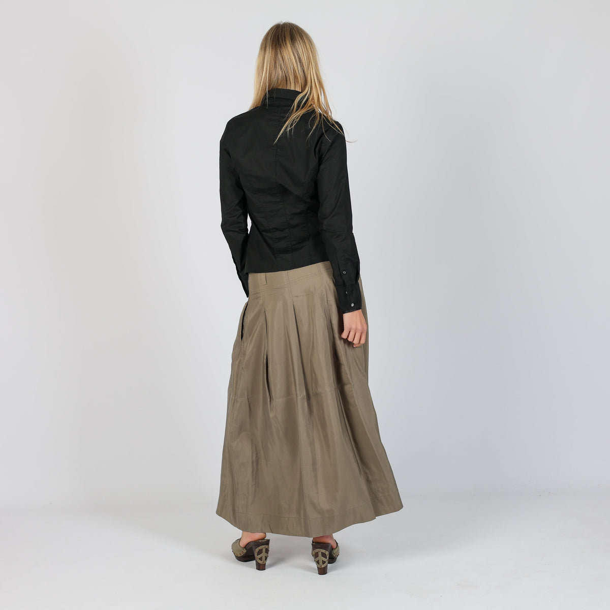 Khaki Green 90s Made in Italy Woven Maxi Skirt 100% Silk (S)