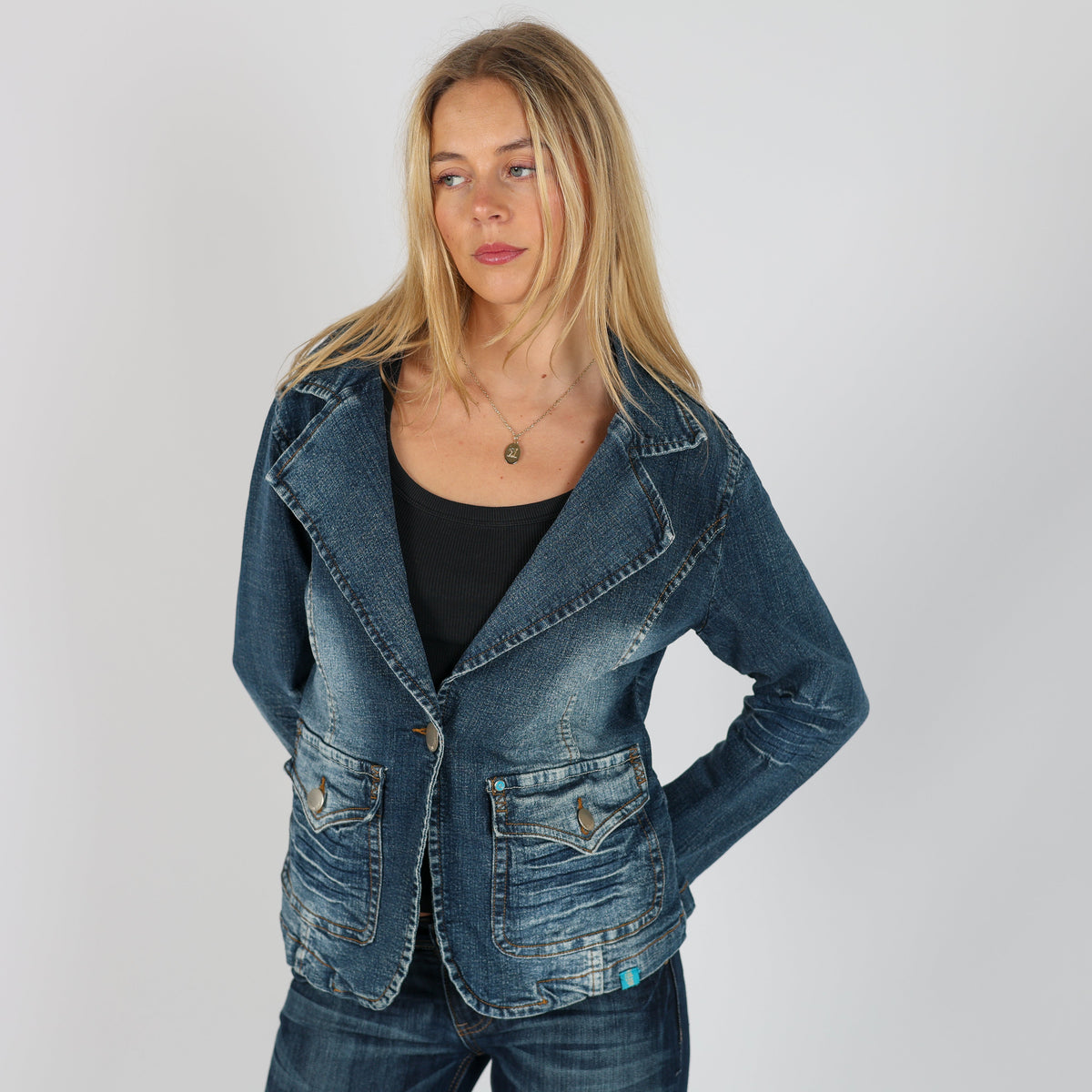 Blue Y2K beat wear Denim Jacket (M)