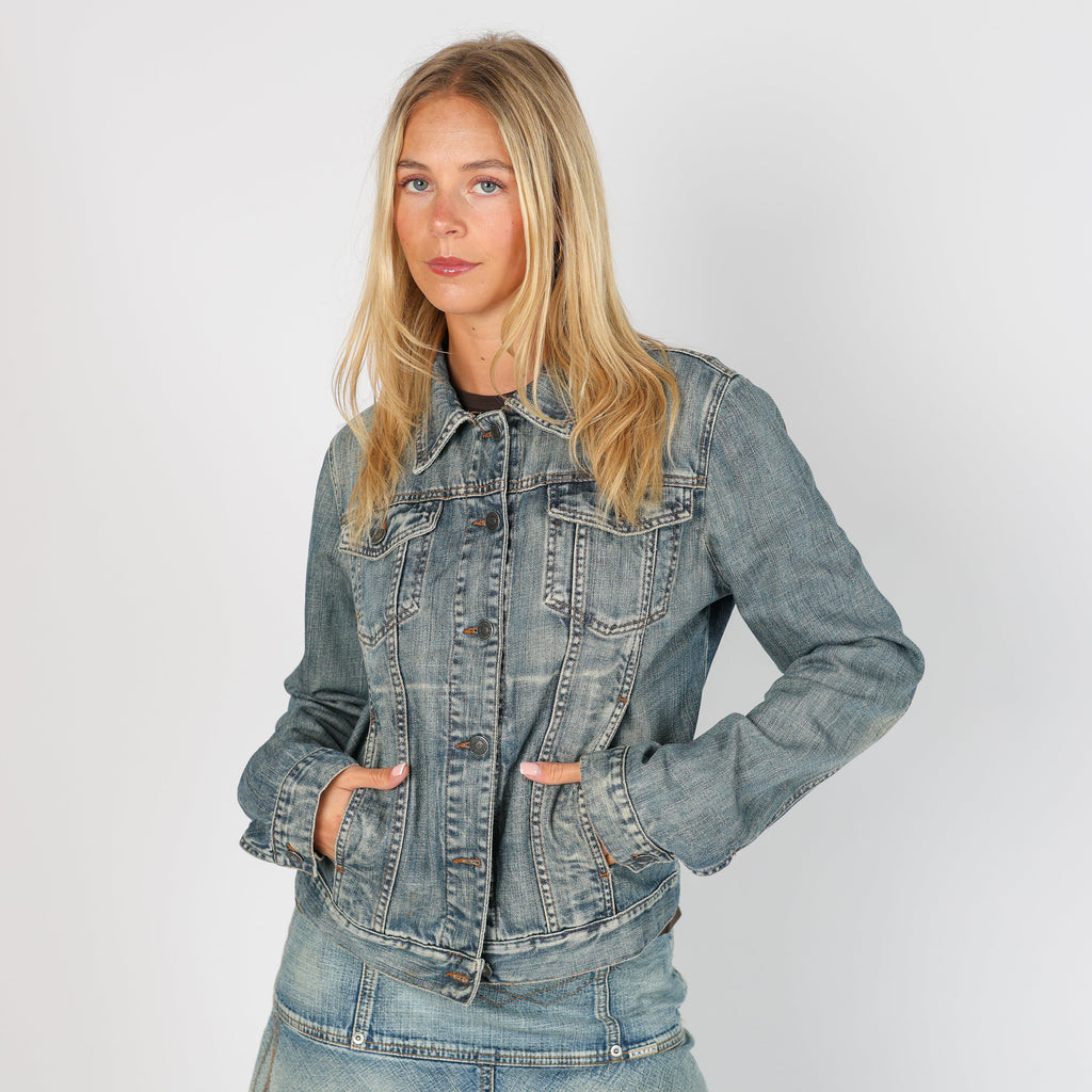 Light Blue Y2K United Colors of Benetton Denim Jacket (S)