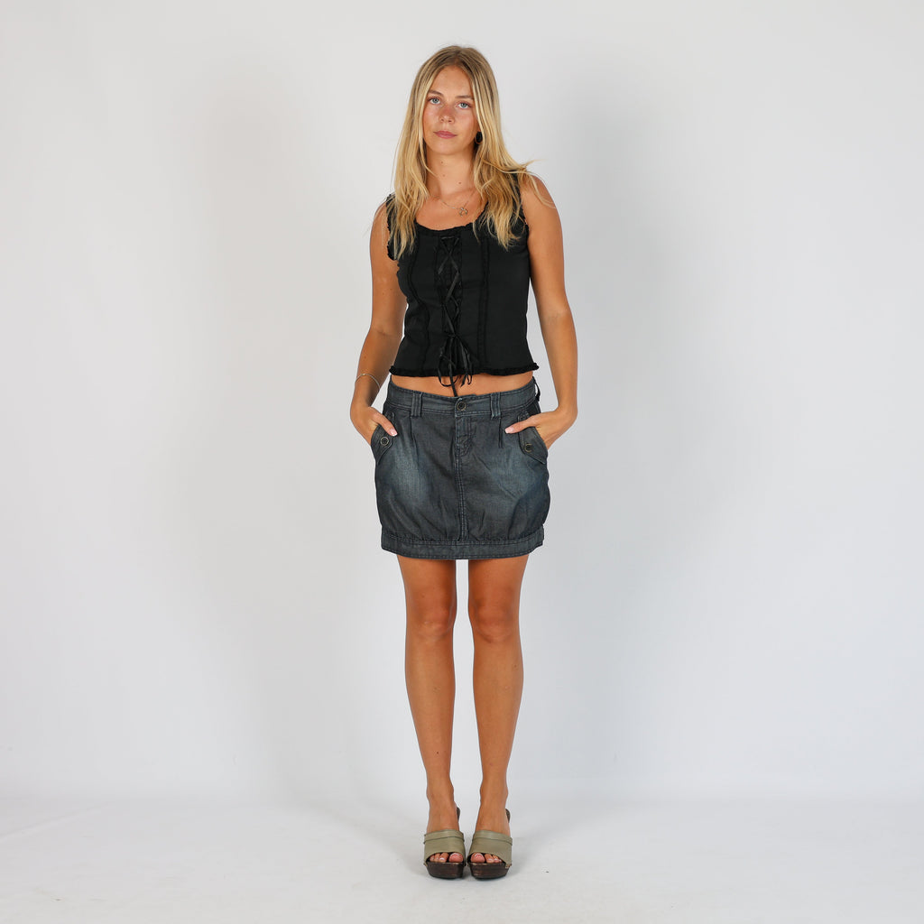 Blue 90s United Colors of Benetton Denim Mini Skirt (S)