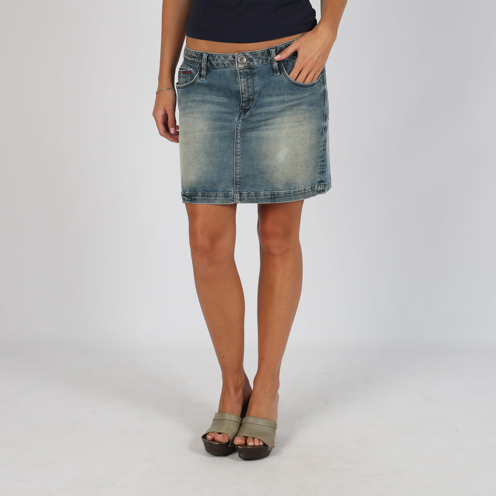 Blue Y2K Tommy Hilfiger Denim Mini Skirt (M)