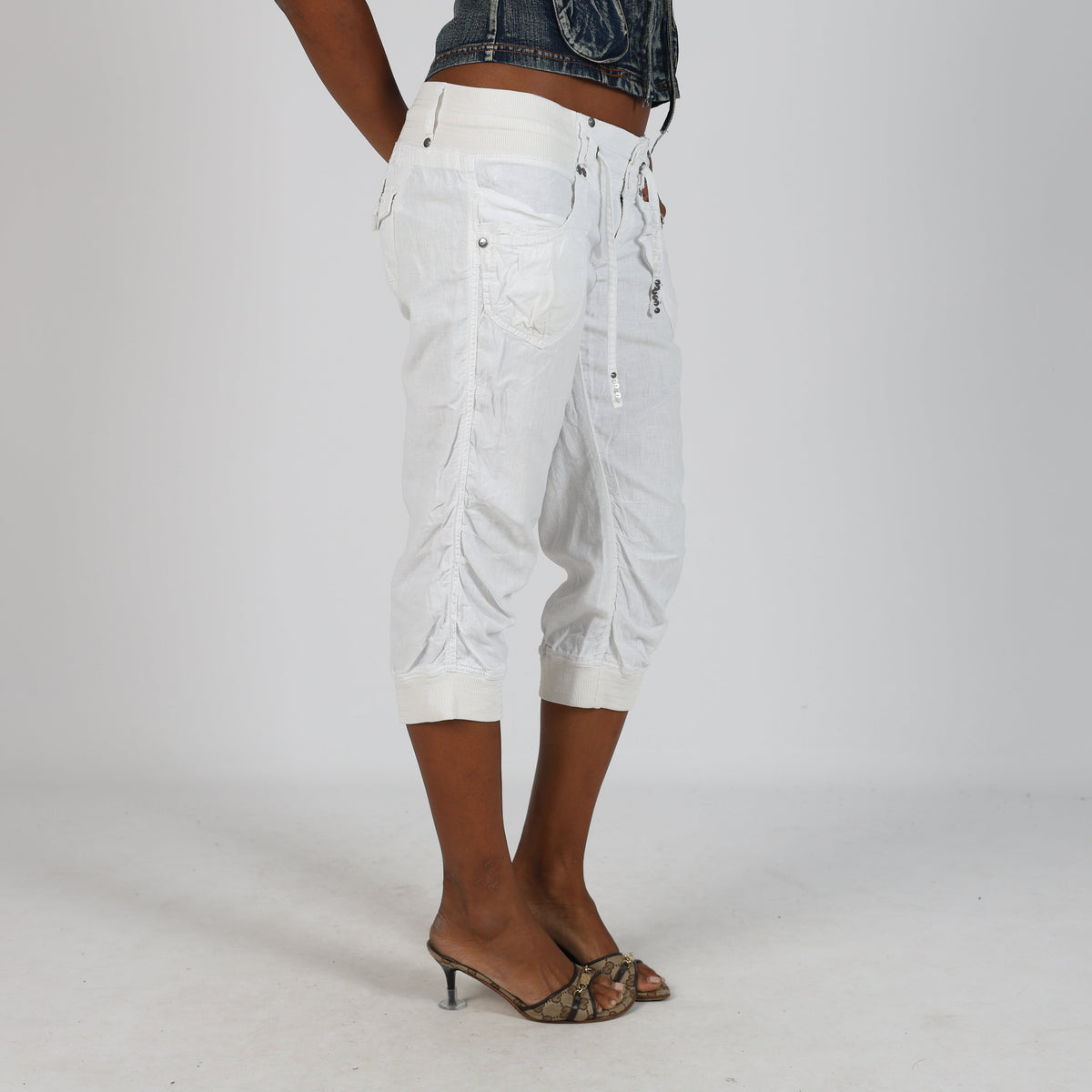 White Y2K edc Capri Trouser (S)
