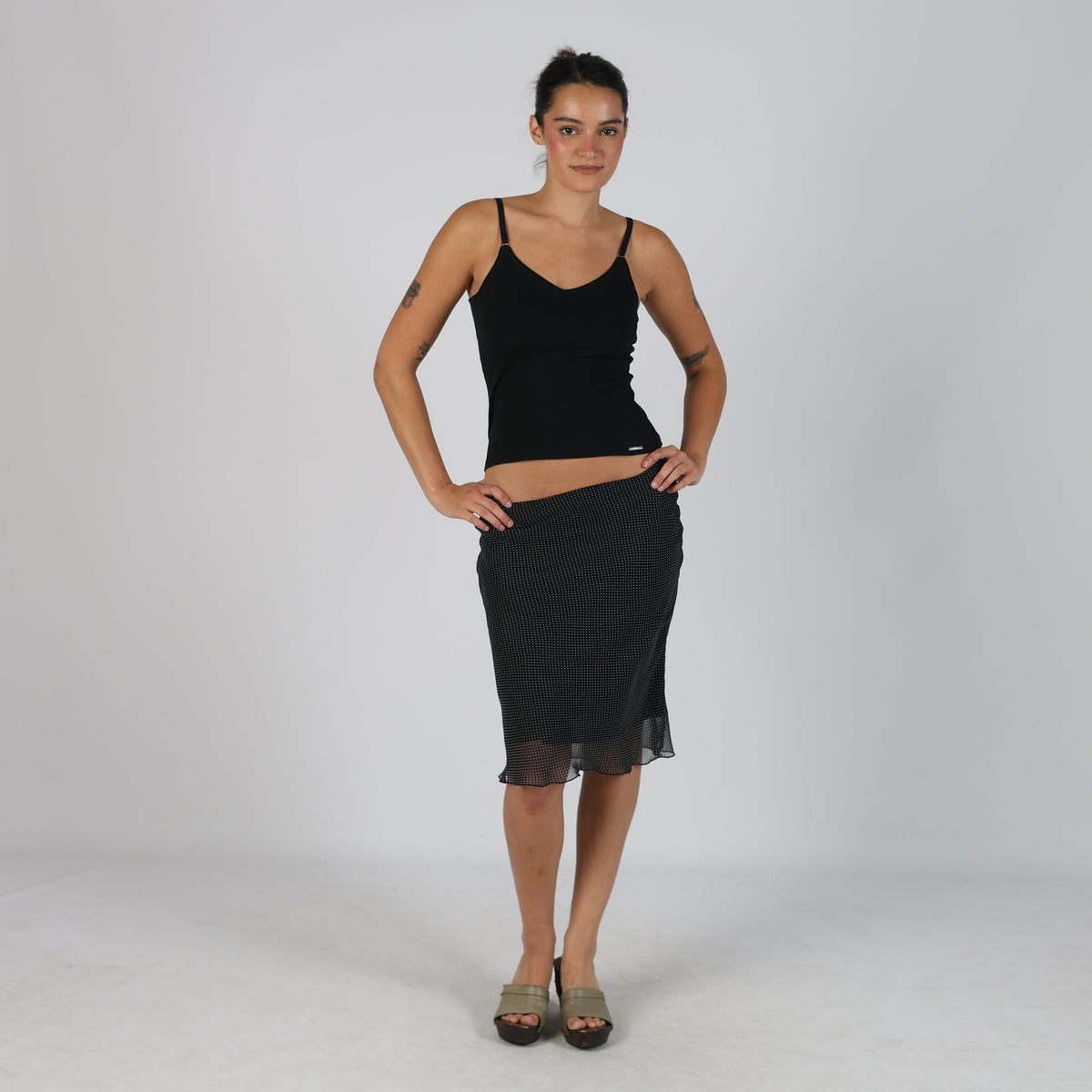 Black Y2K United Colors of Benetton Mesh Midi Skirt (S)