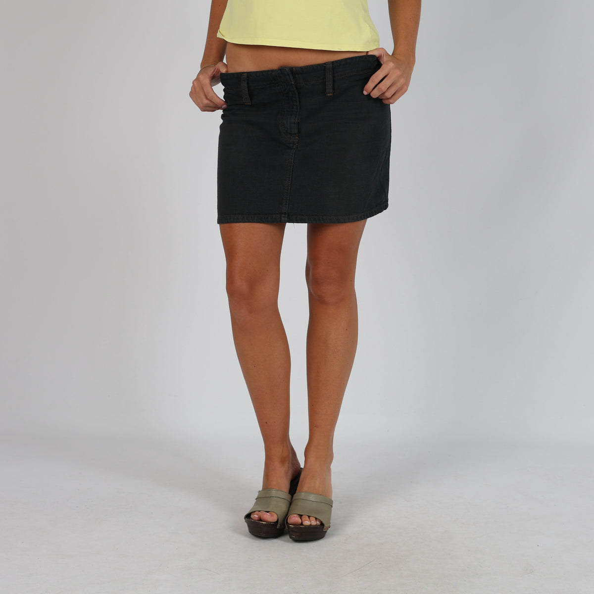 Black Y2K Xetra Denim Mini Skirt (S)