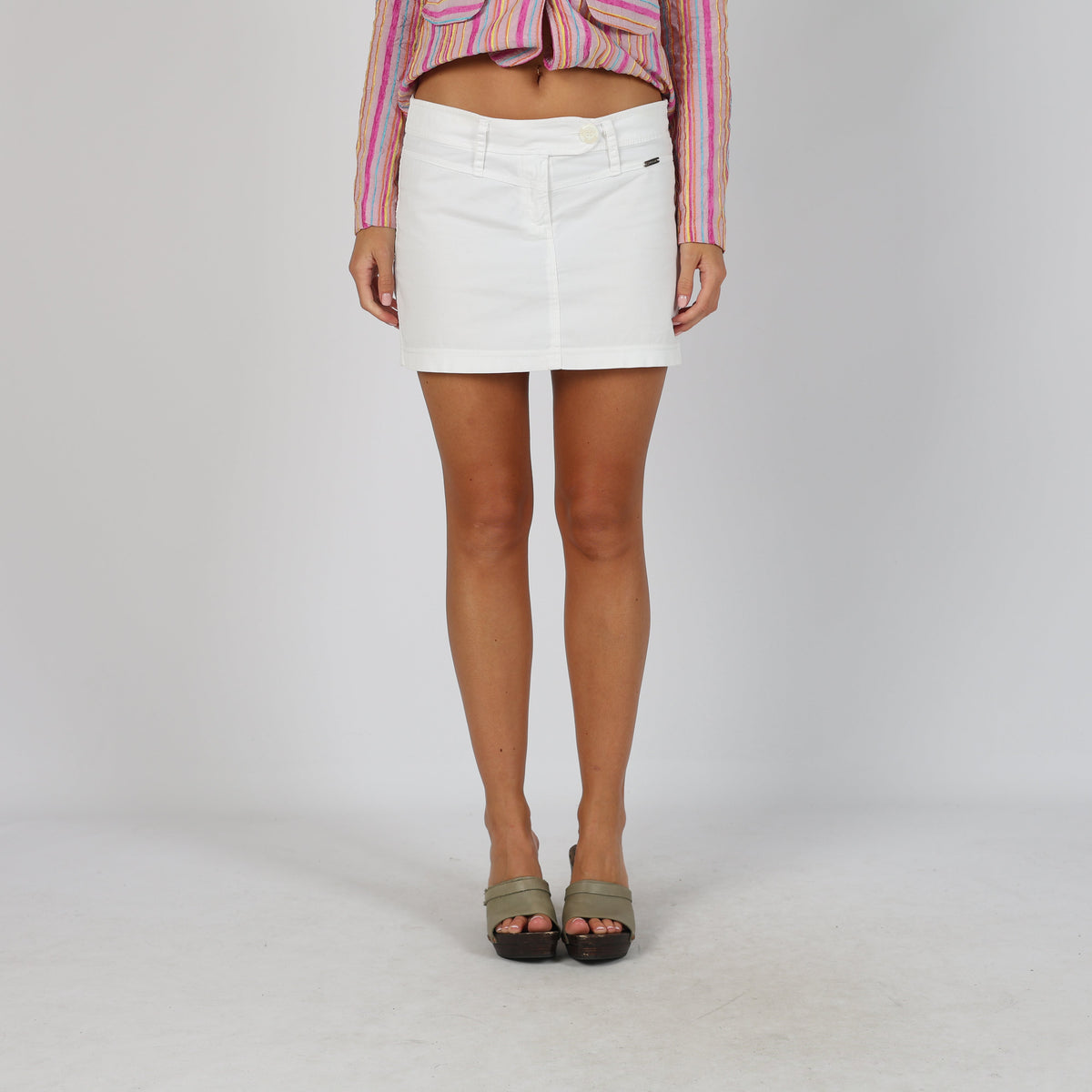 White Y2K SMOGH Denim Mini Skirt (S)