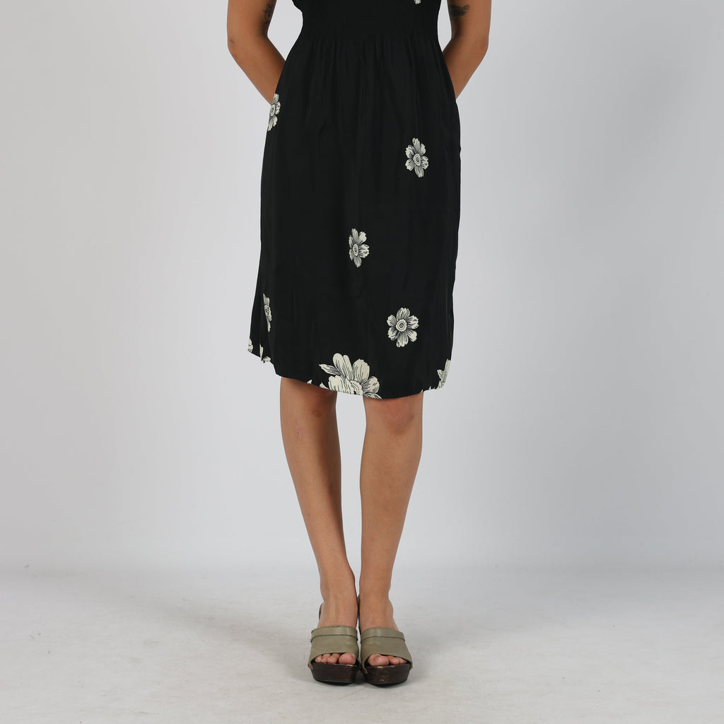 Black Y2K Woven Midi Skirt (S)