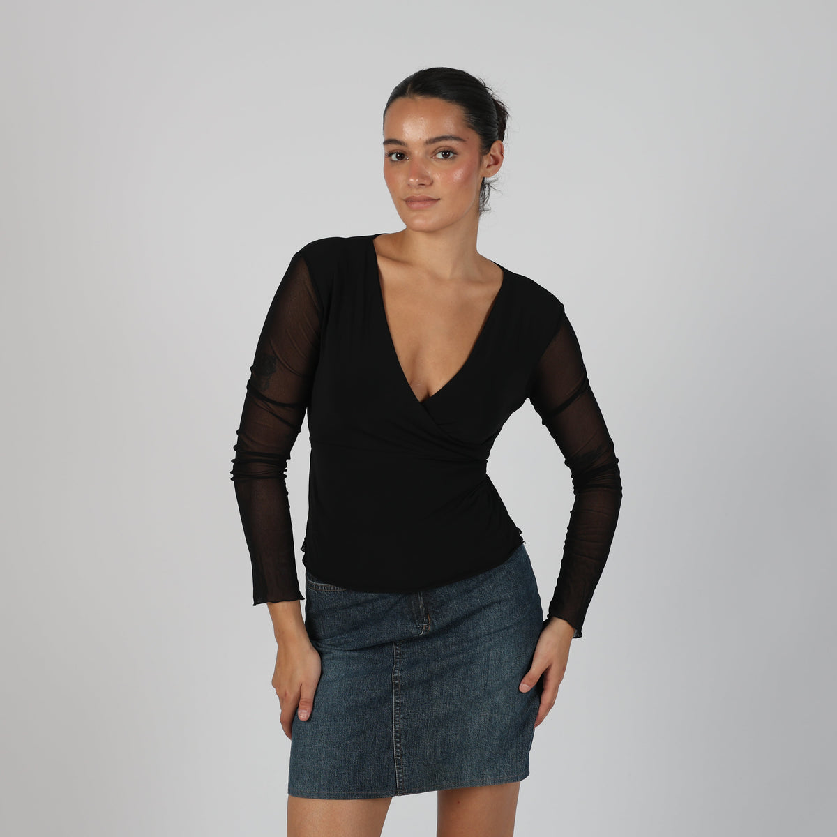 Black 90s Made in Italy Long Sleeve Top (S)