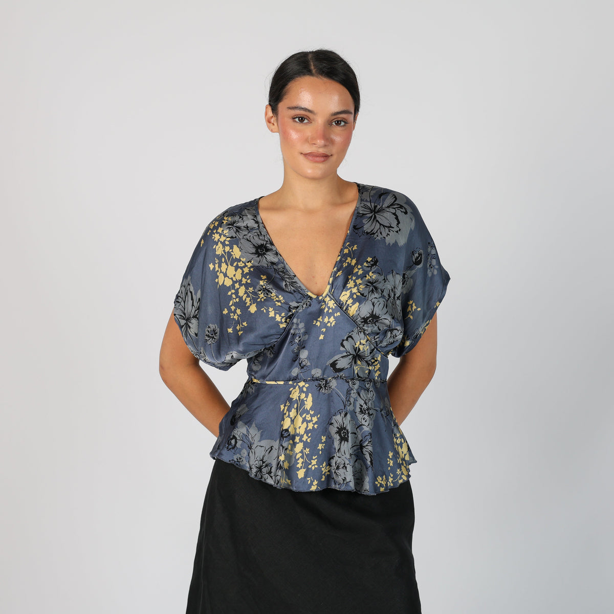 Blue Y2K Guess Blouse (L)