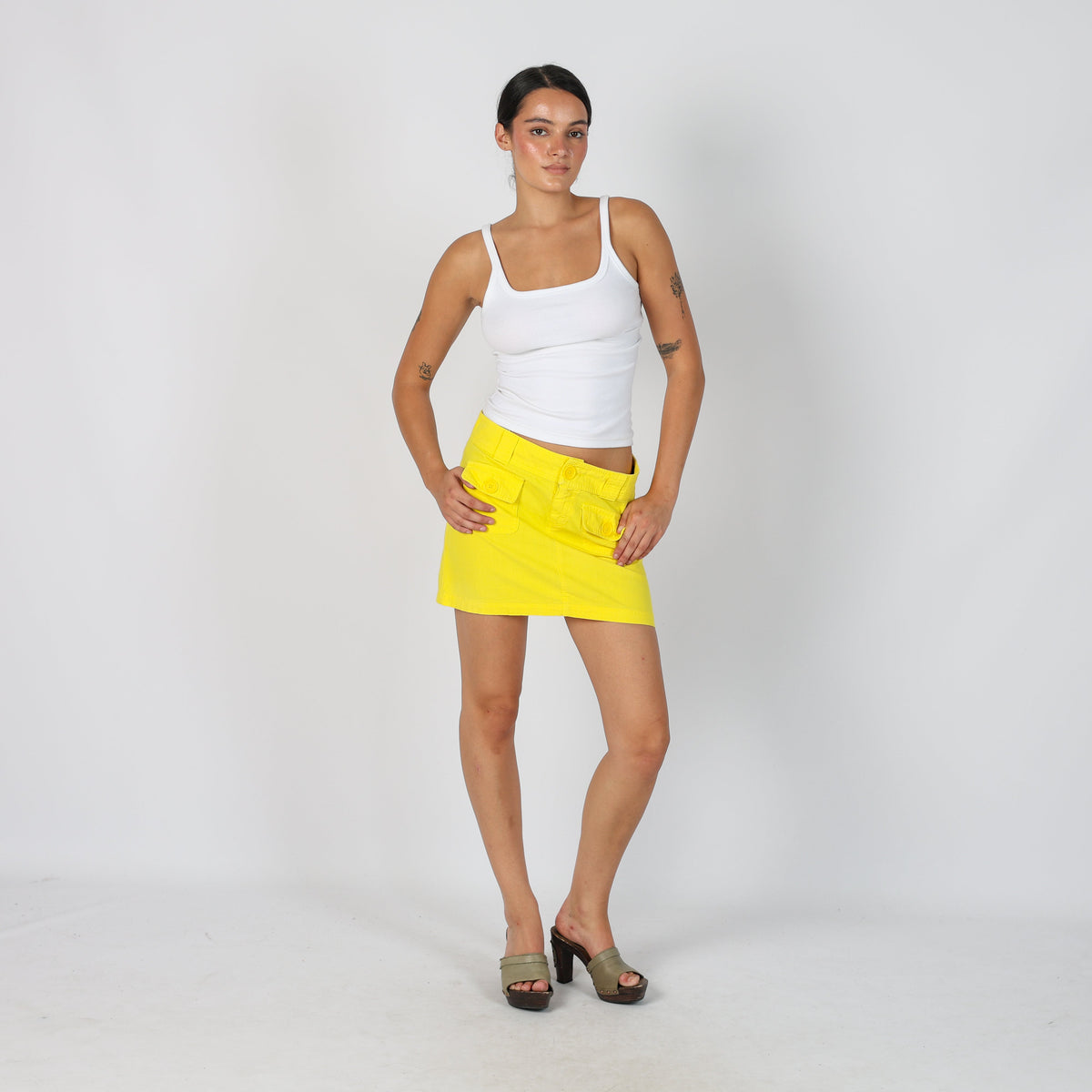 Yellow Y2K Woven Mini Skirt (S)