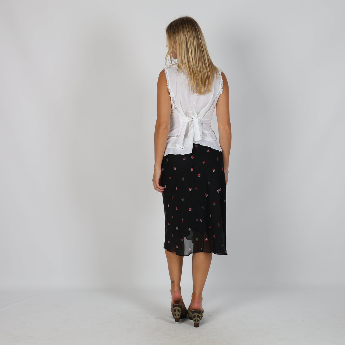 Black Y2K Woven Midi Skirt (XS)