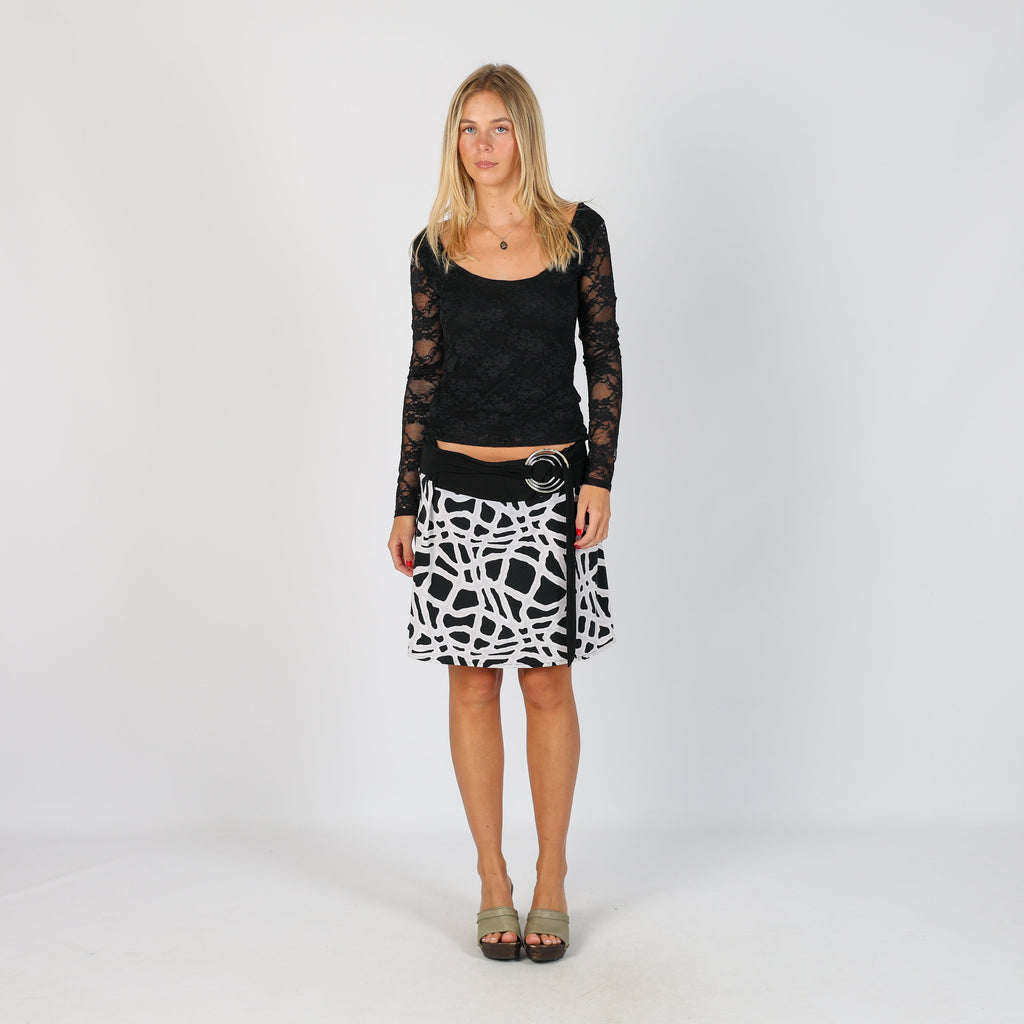 Black Y2K Blasting Woven Mini Skirt (S)