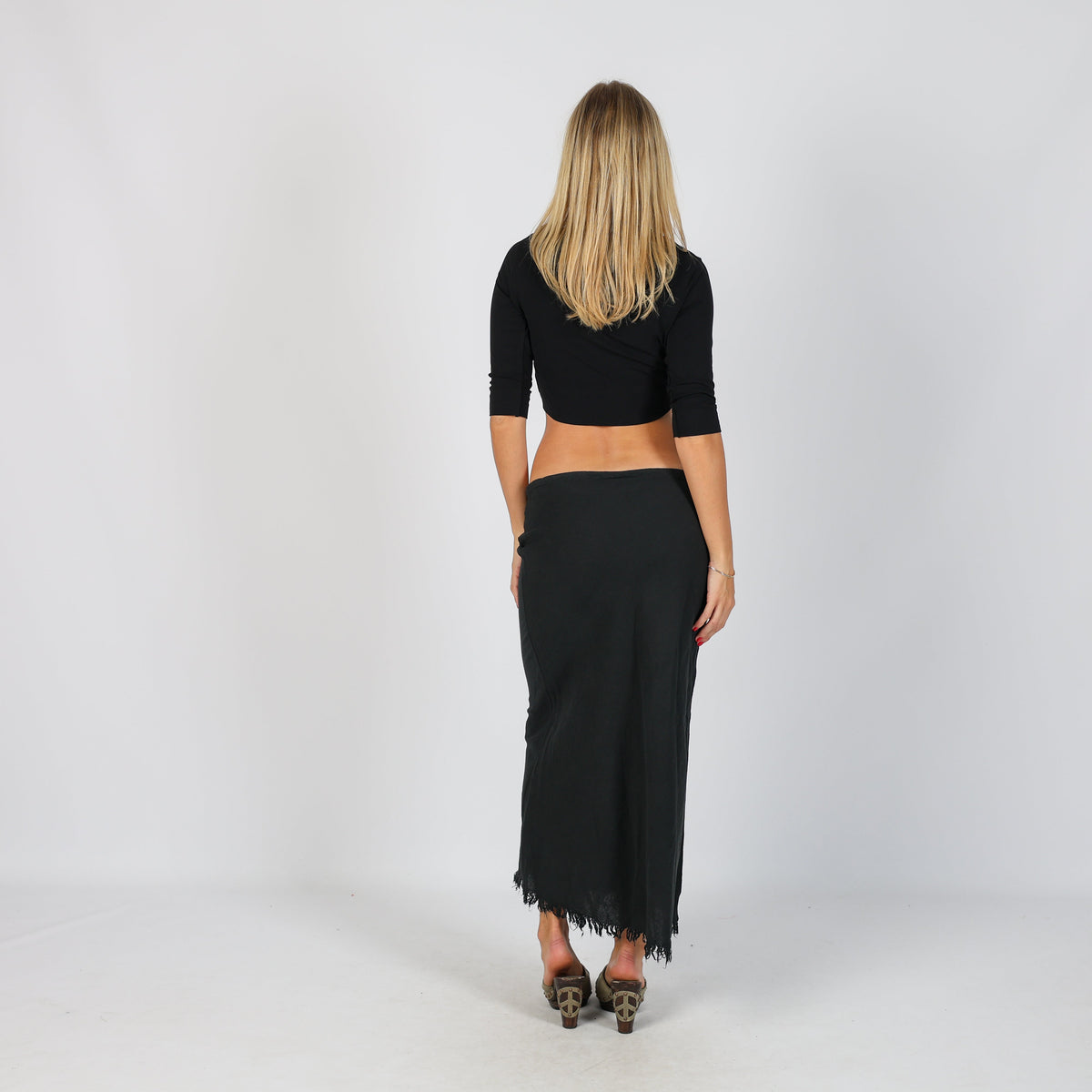 Black Y2K Woven Maxi Skirt (S)