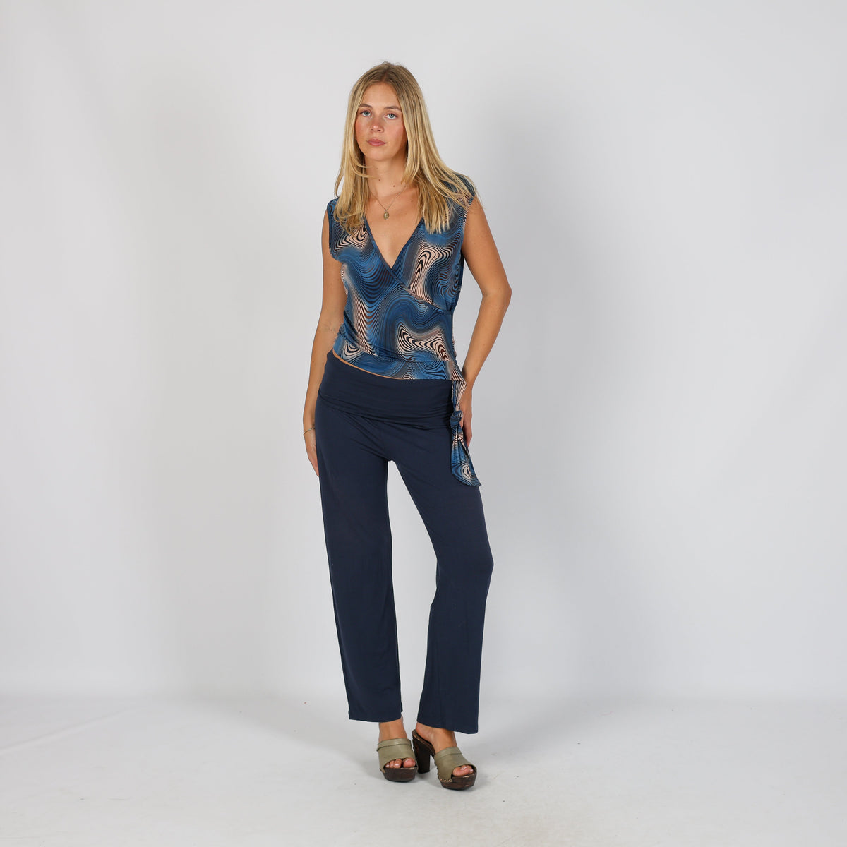 Navy Blue Y2K Max Mara Woven Trousers (S)