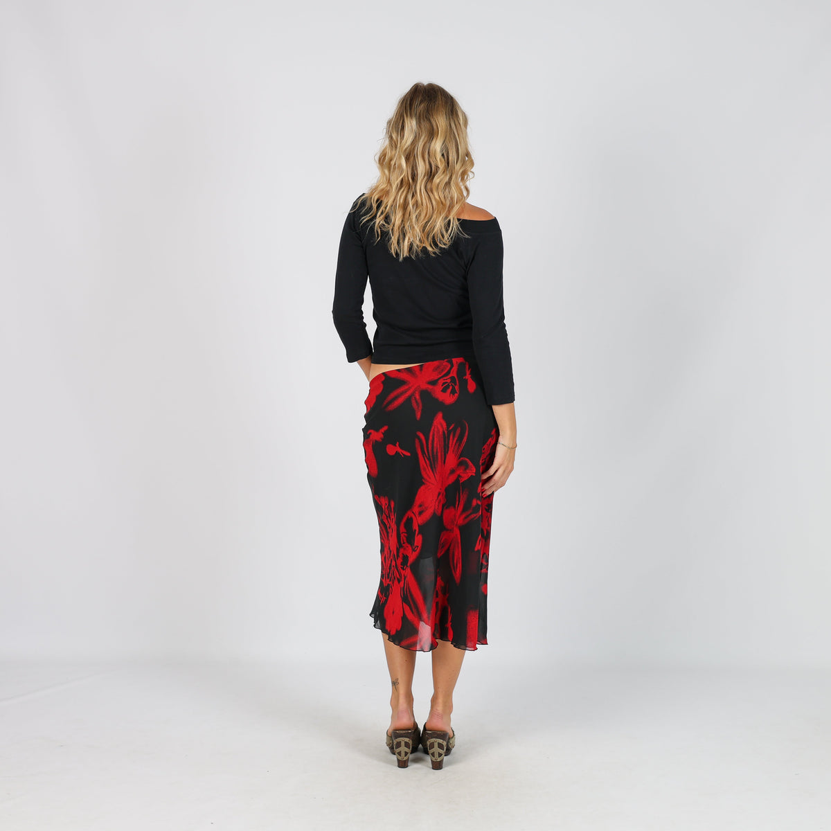 Black Y2K Made in Italy Woven Midi Skirt (S)