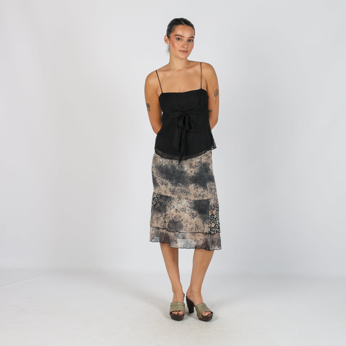 Black Y2K Made in Italy Woven Midi Skirt (XS)