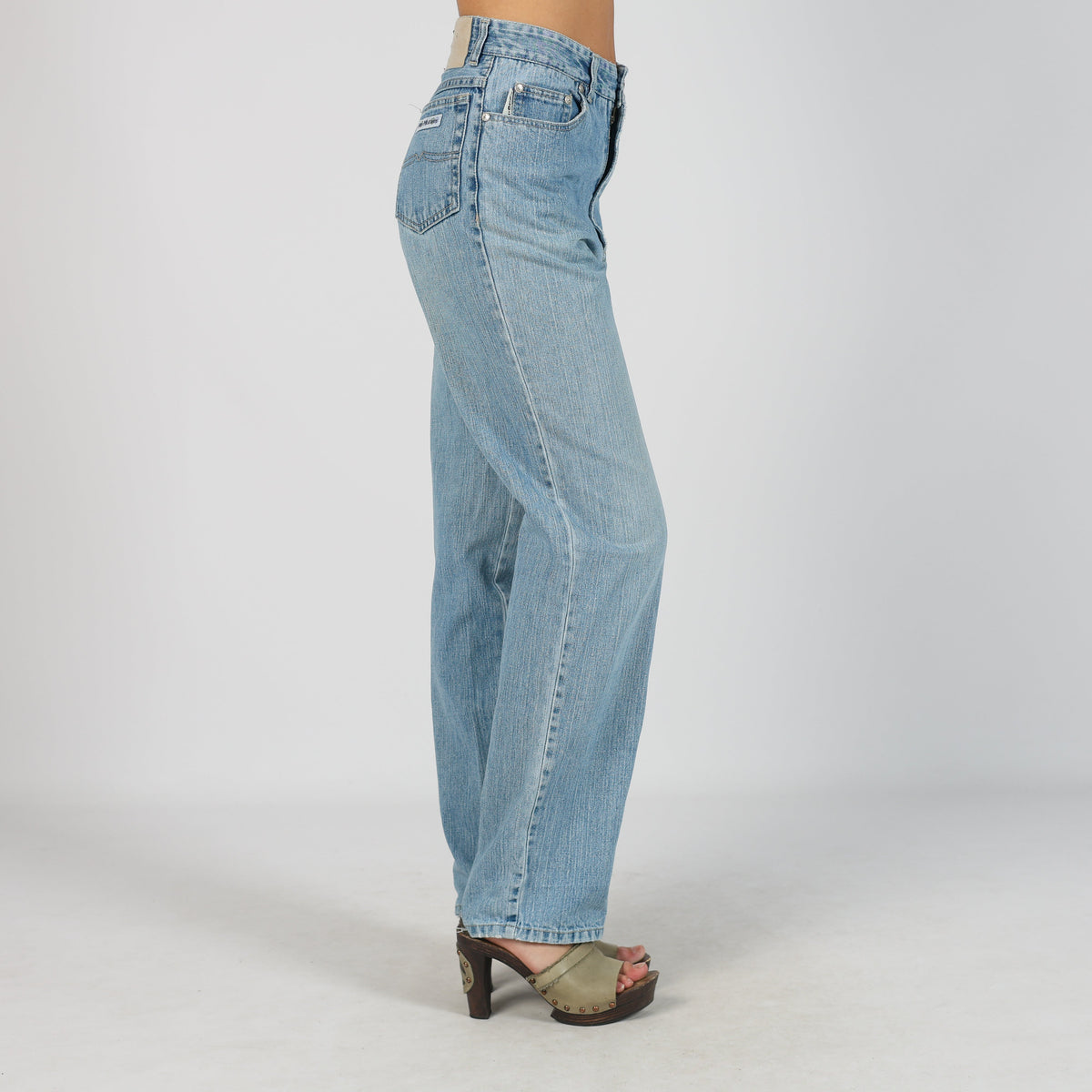 Light Blue Y2K Mom Jeans (XS)
