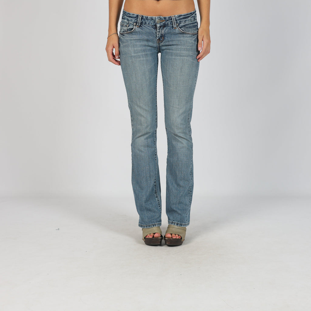 Light Blue Y2K Seven7 Straight Jeans (XS)
