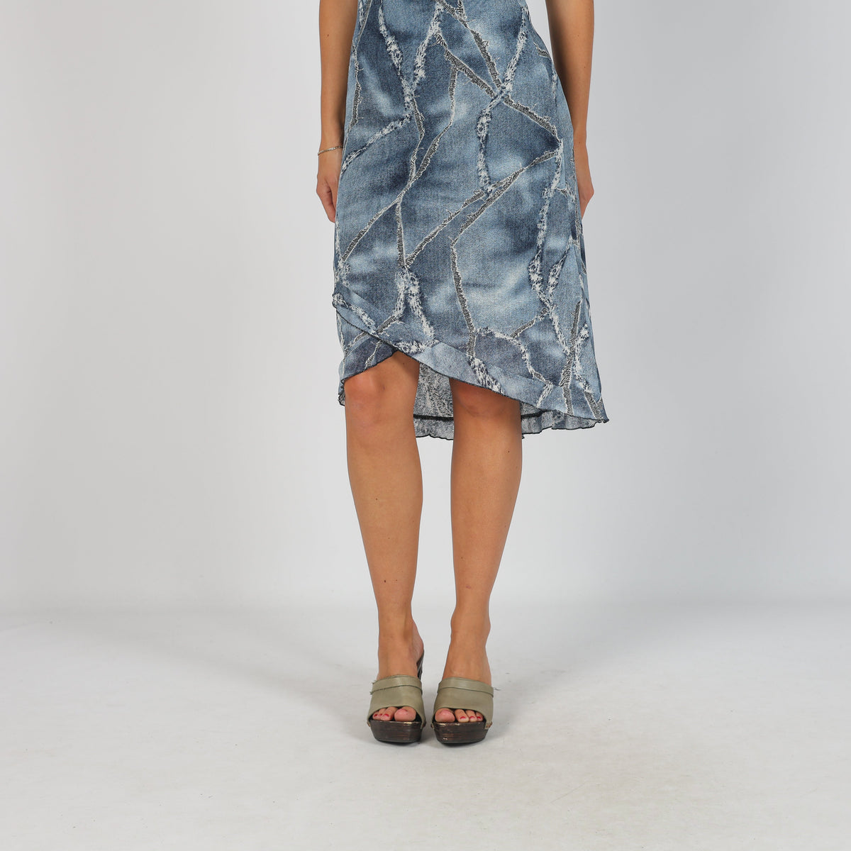 Blue Y2K Woven Midi Dress pour elle (S)