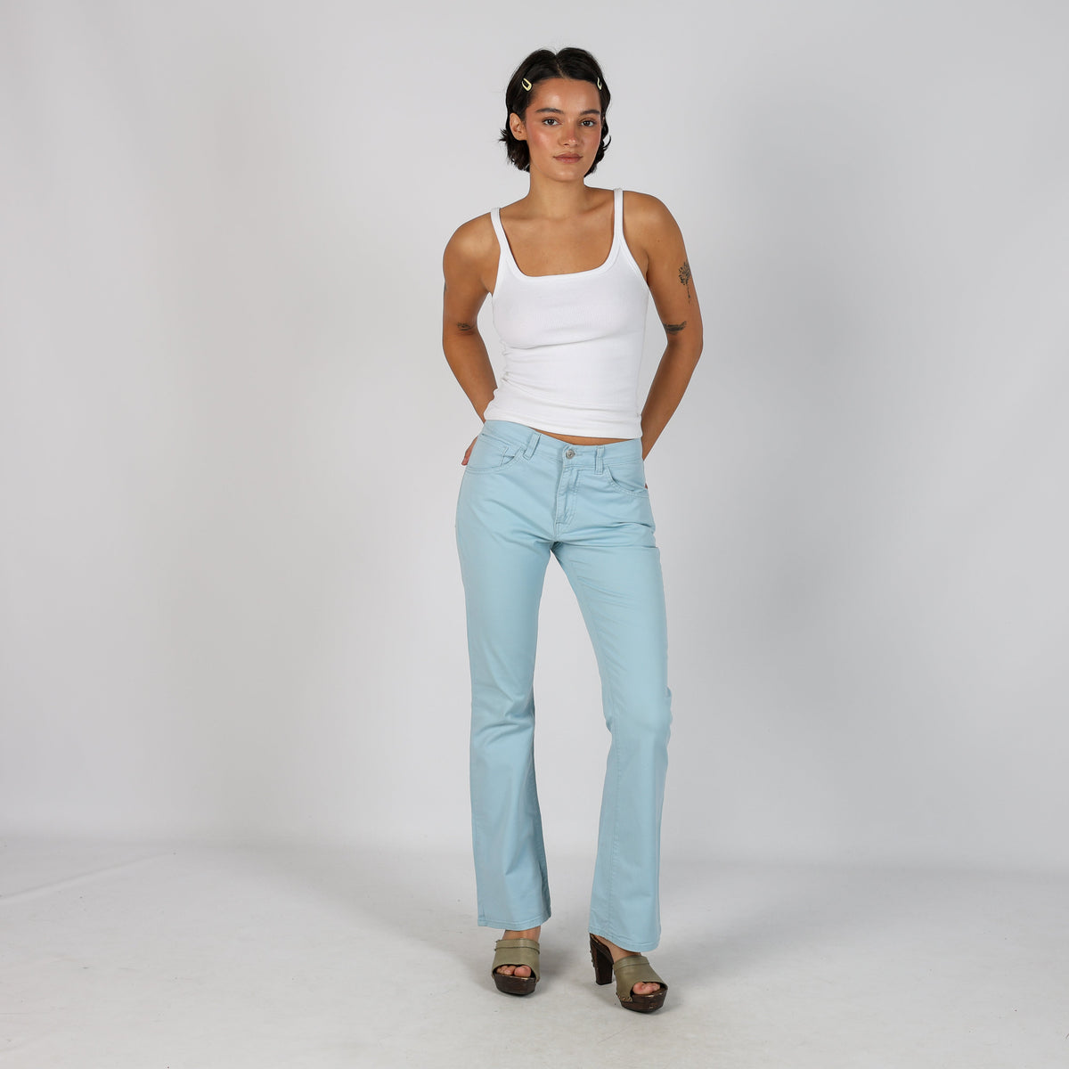 Light Blue Y2K Levi's Bootcut Jeans (S)