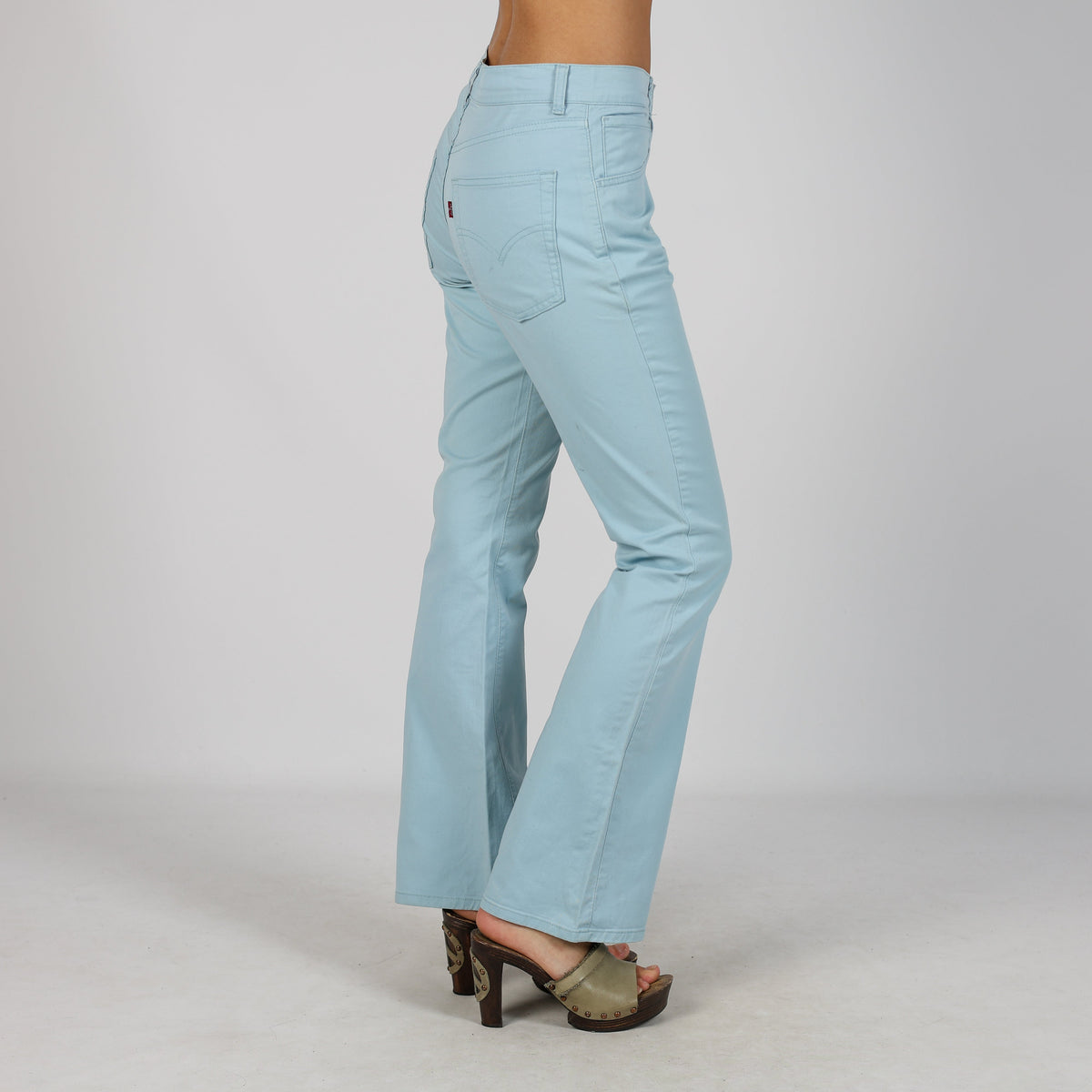 Light Blue Y2K Levi's Bootcut Jeans (S)