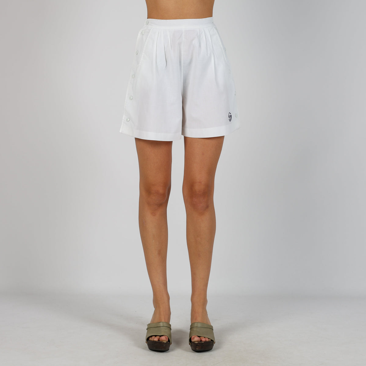 White Y2K Sergio Tacchini Woven Shorts (XS)
