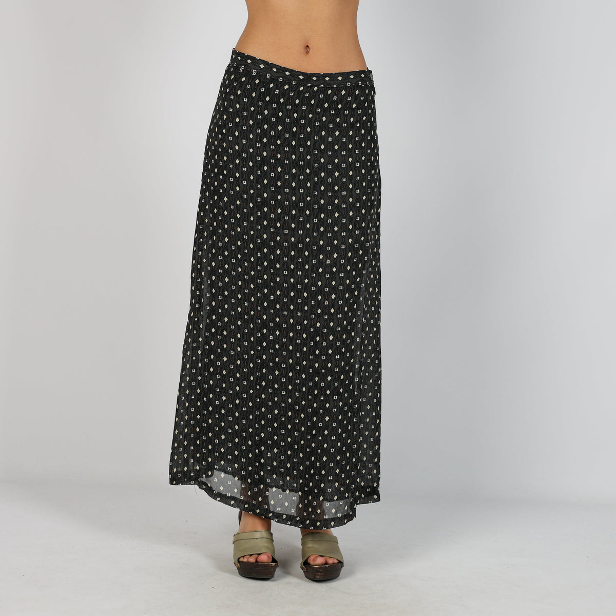 Charcoal Grey Y2K Woven Maxi Skirt (M)