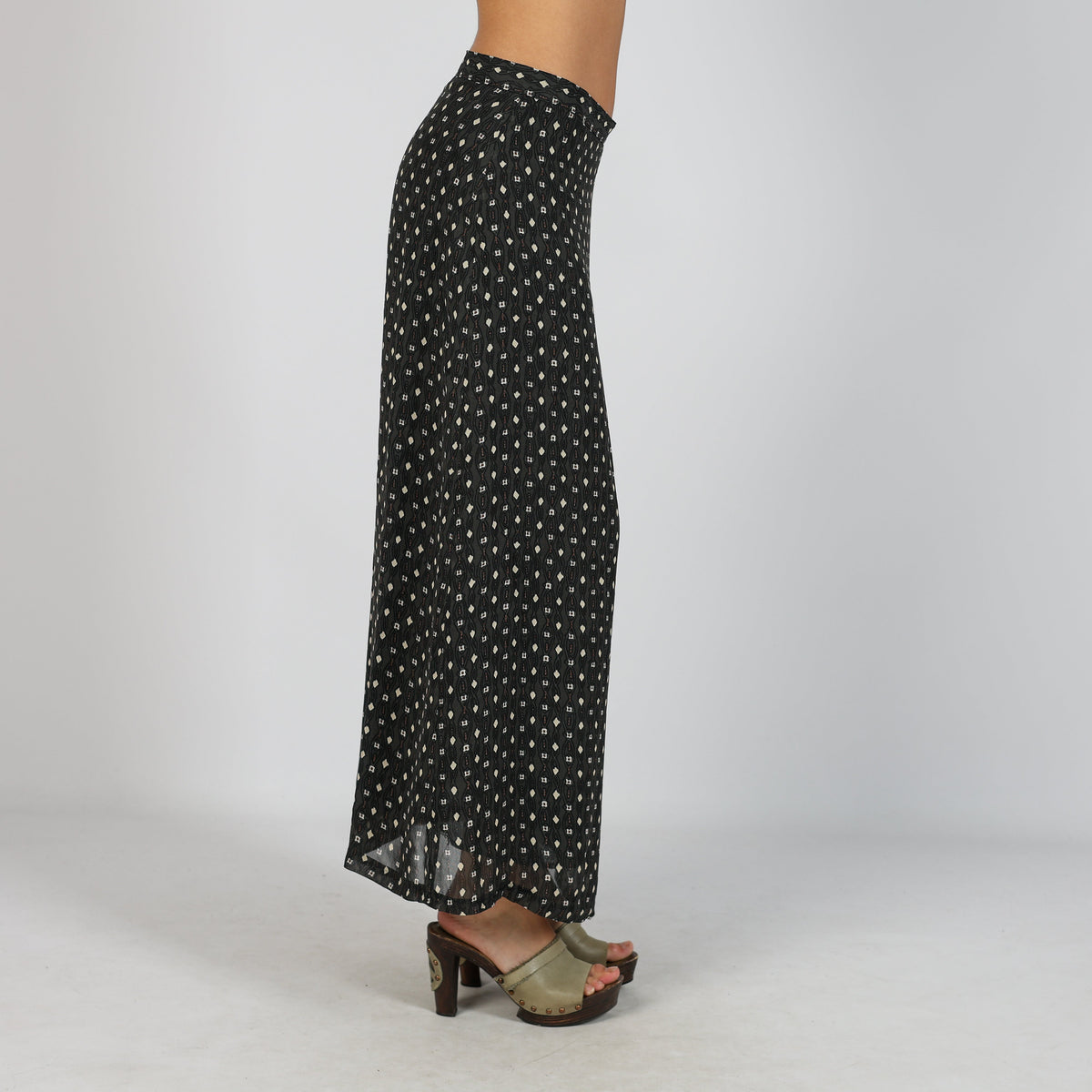 Charcoal Grey Y2K Woven Maxi Skirt (M)