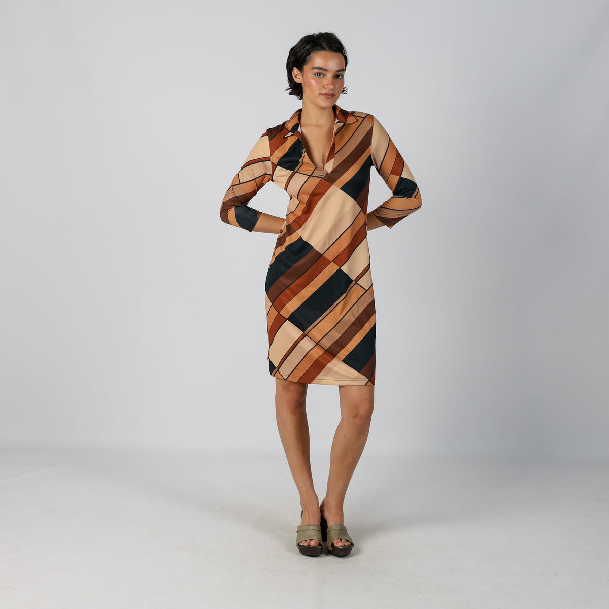 Beige Y2K Onyx Woven Midi Dress (M)