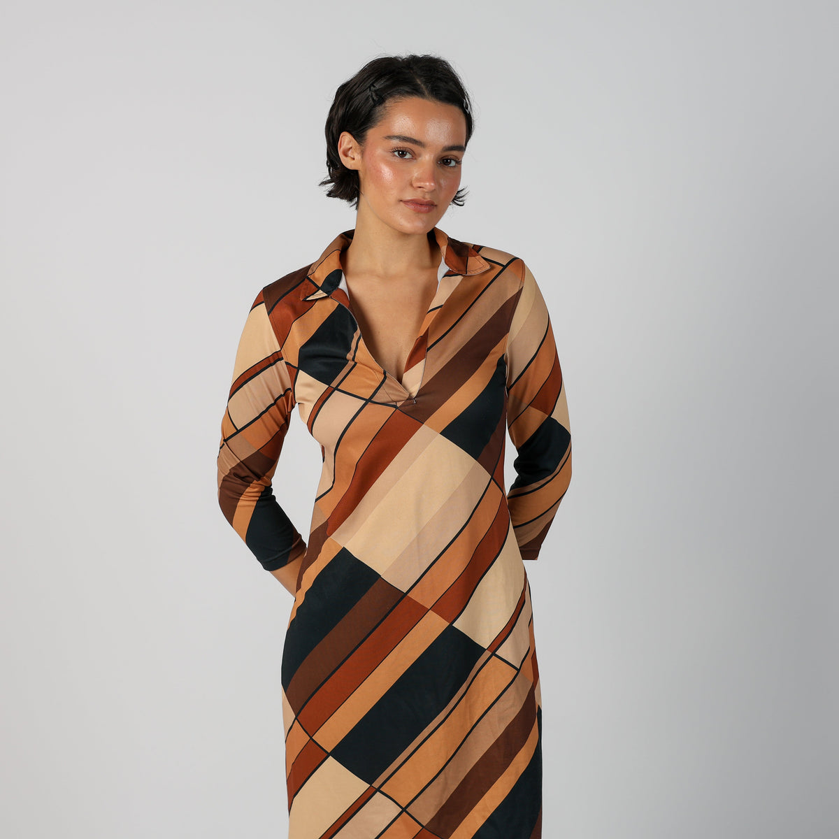 Beige Y2K Onyx Woven Midi Dress (M)