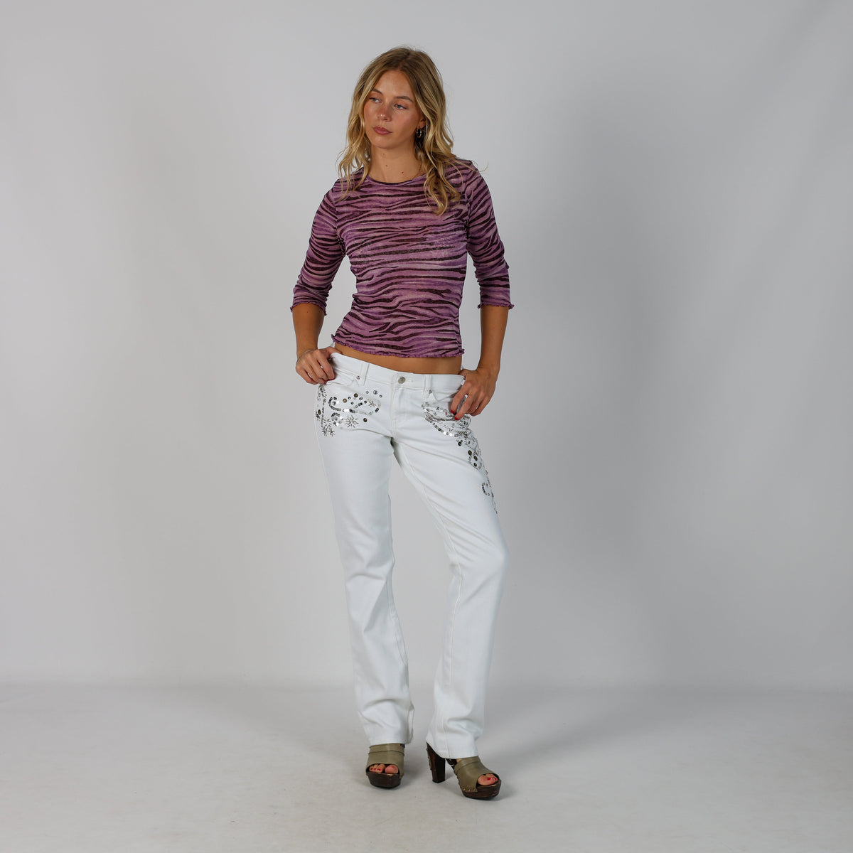White Y2K Bootcut Jeans (S)
