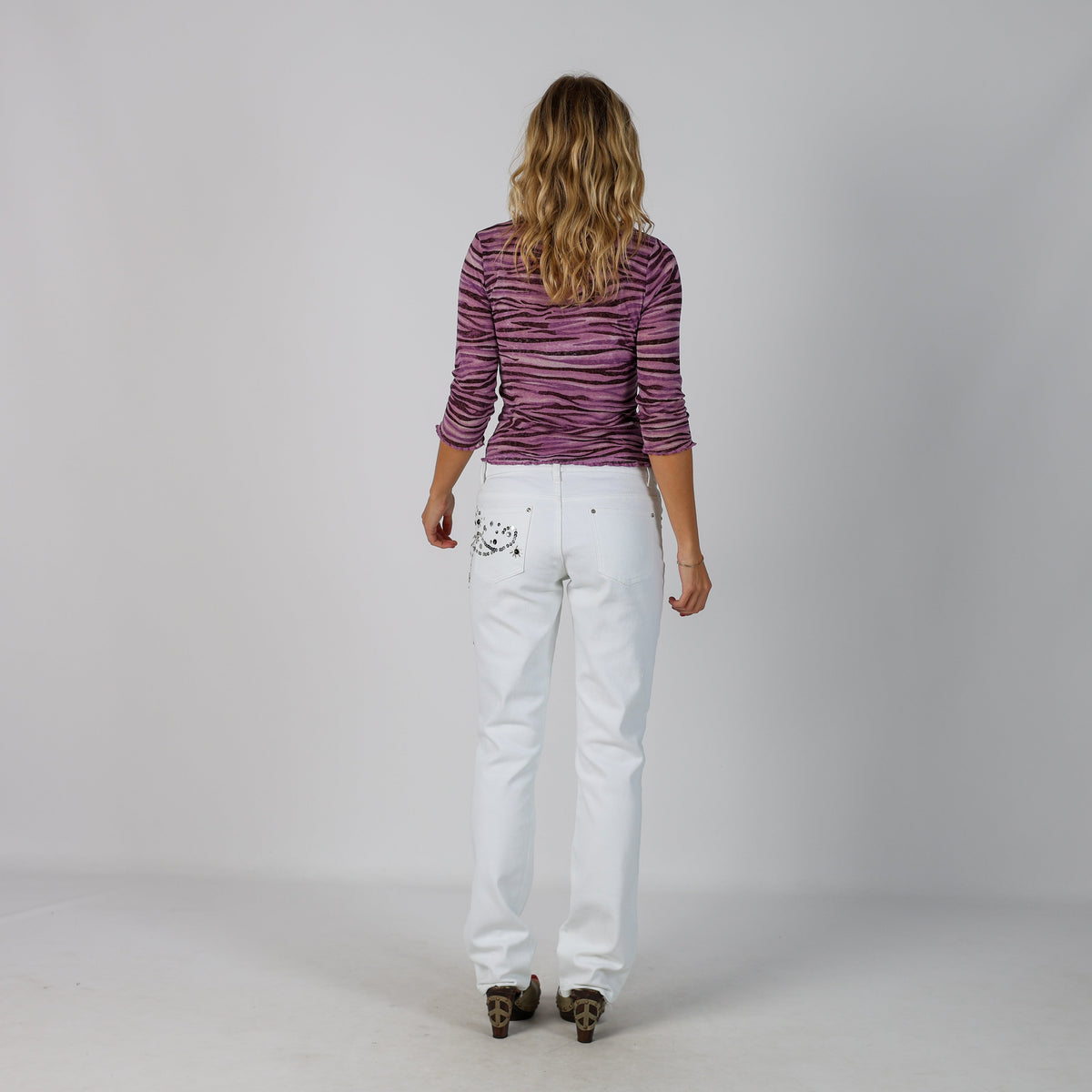 White Y2K Bootcut Jeans (S)