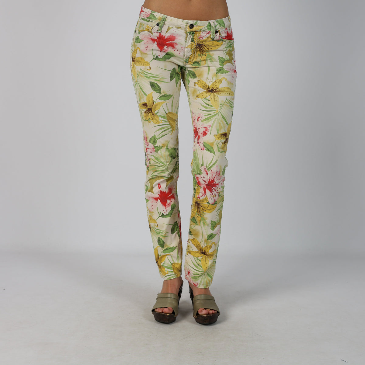 Light Green Y2K Made in Italy Casual Trousers (S)
