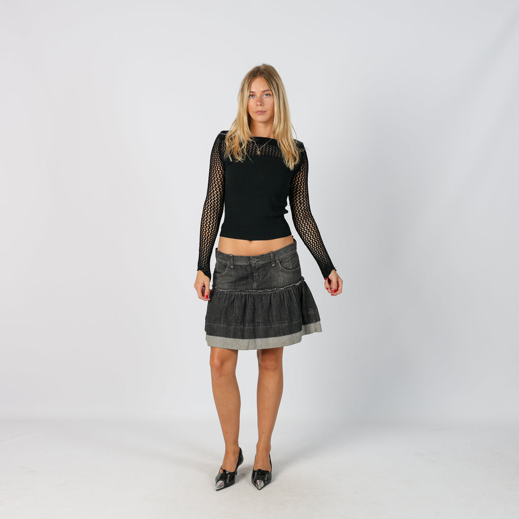 Charcoal Grey Y2K United Colors of Benetton Denim Mini Skirt (M)