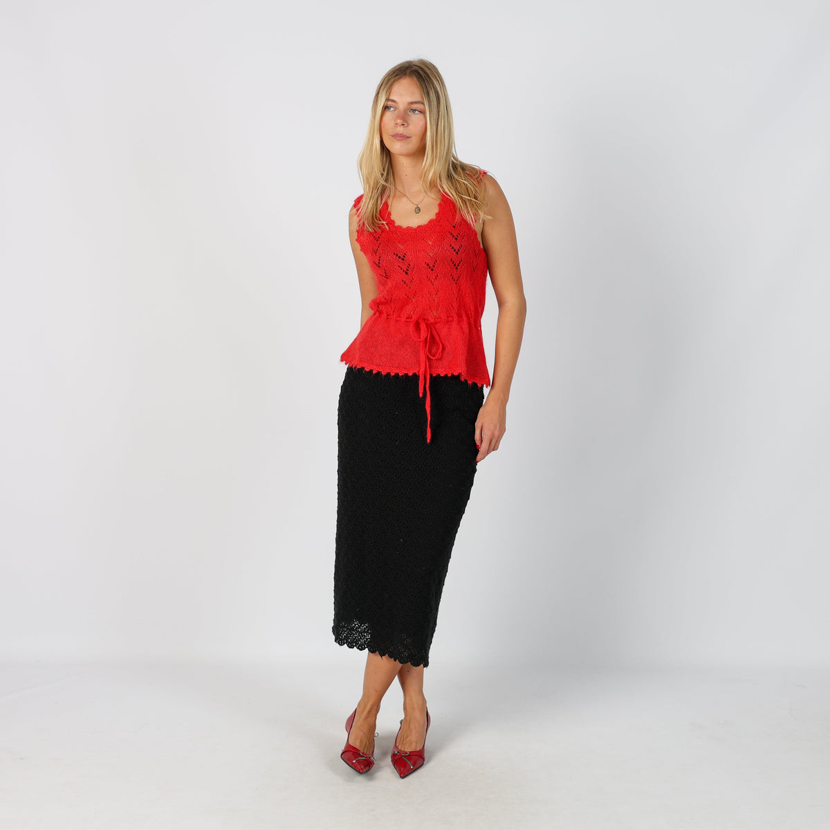 Black Y2K Woven Midi Skirt (XS)