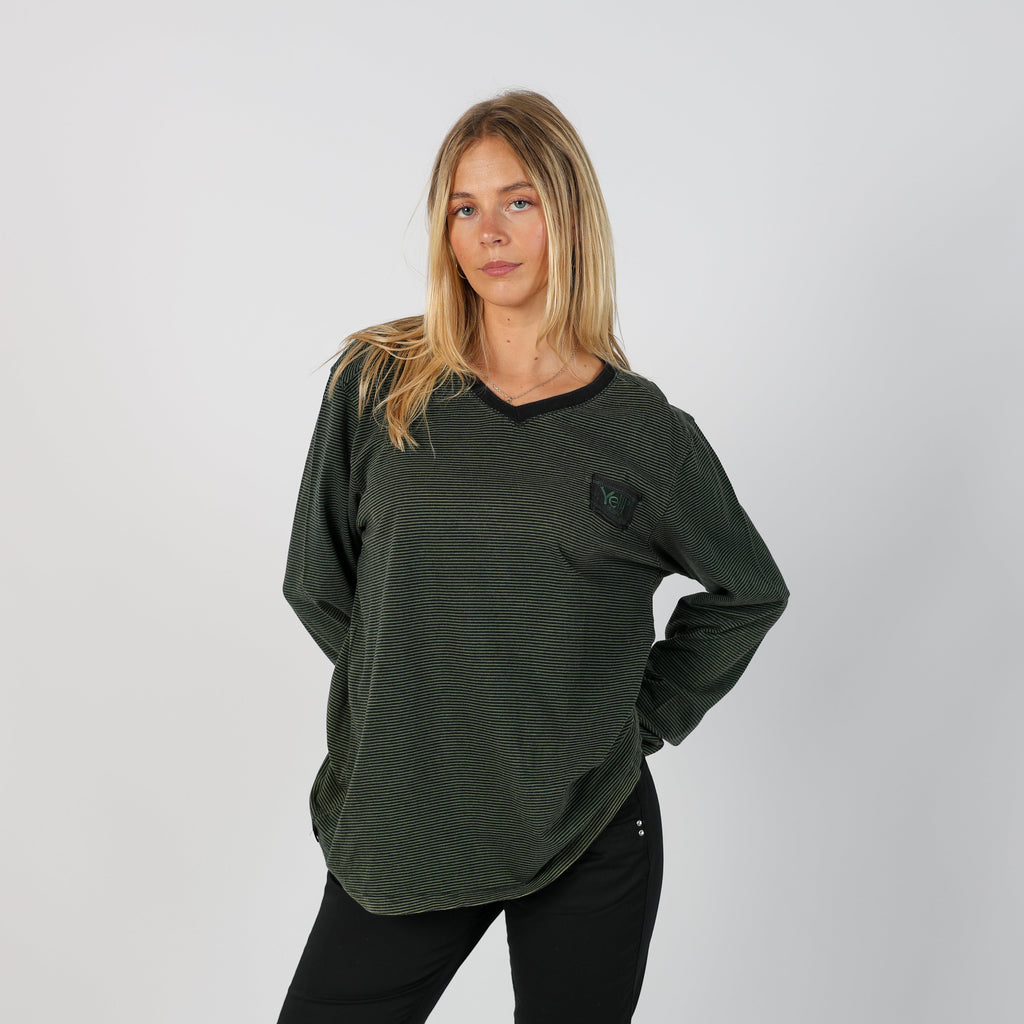 Black Y2K Long Sleeve Top (L)