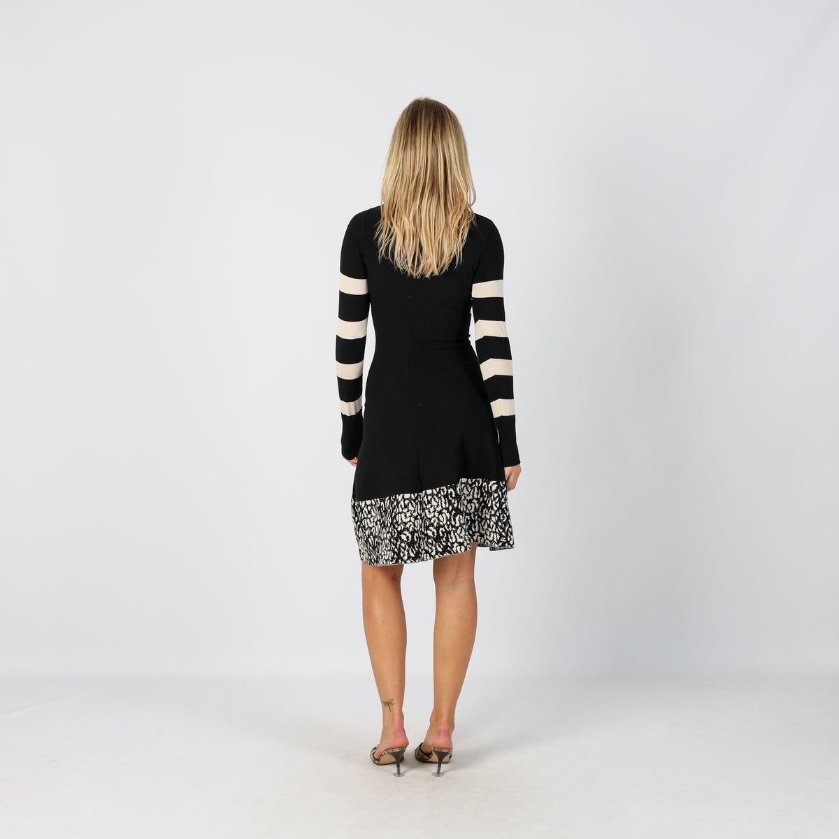 Black Y2K Siste's Knitted Midi Dress (XS)