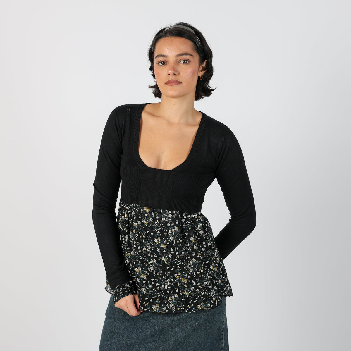Black Y2K Guess Long Sleeve Top (S)