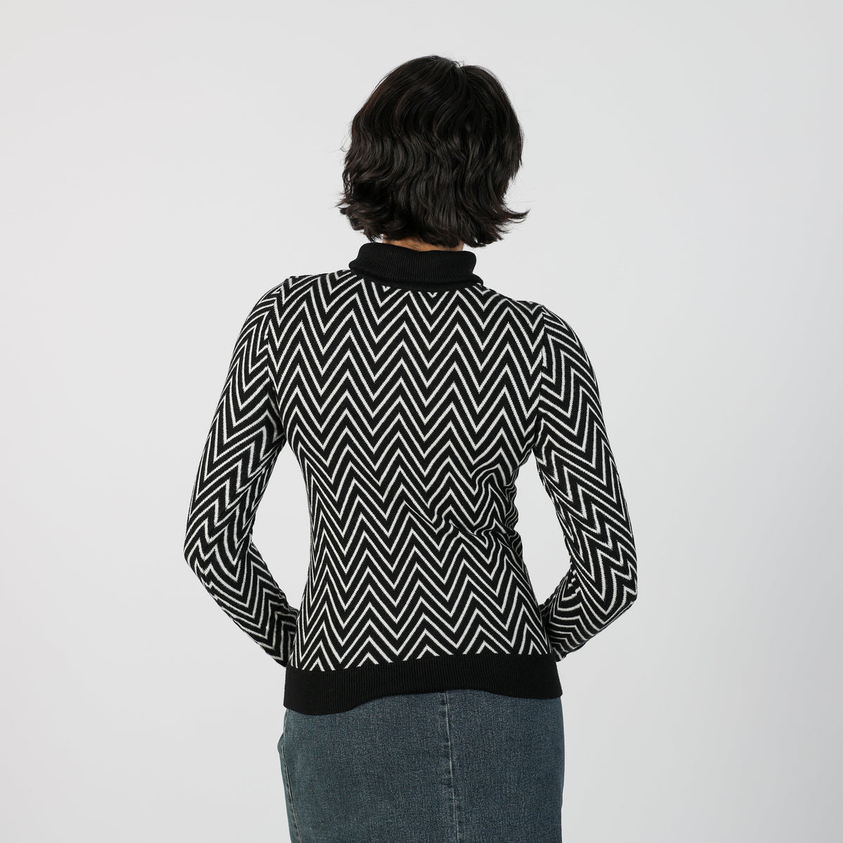 Black Y2K Amisu Knitted Jumper (S)